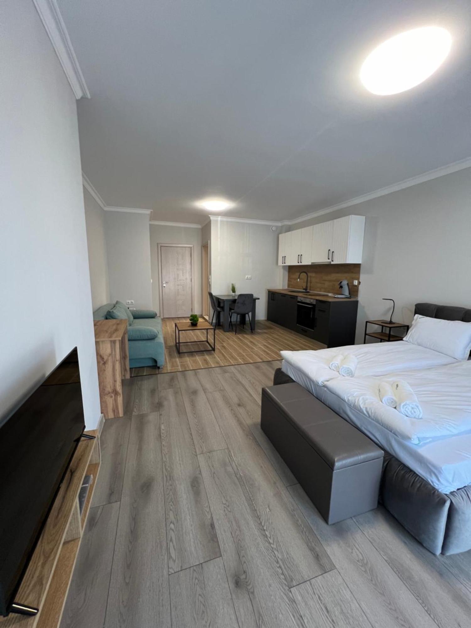 Green Park Apartments And Rooms For Guests Asenovgrad Extérieur photo