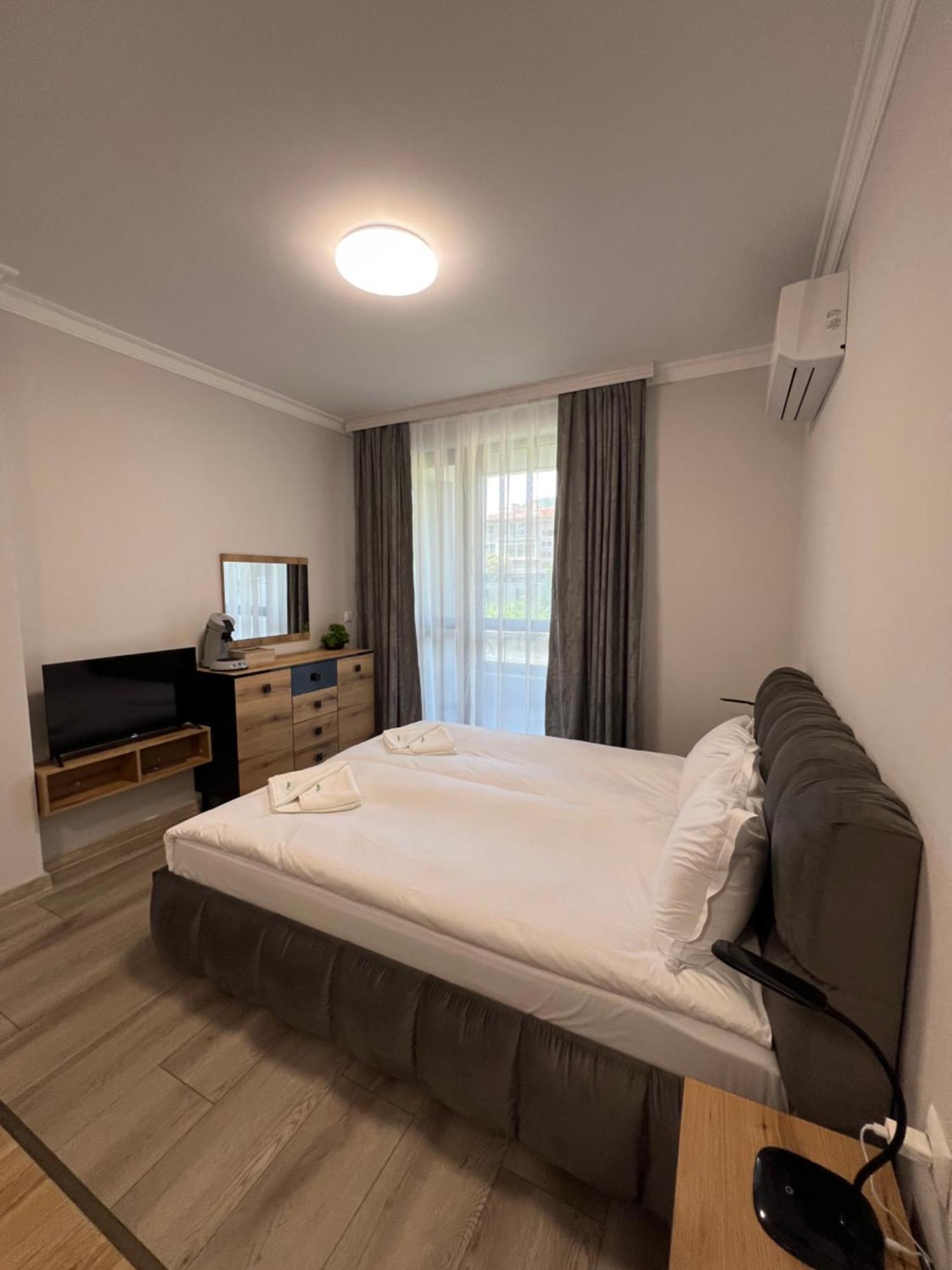 Green Park Apartments And Rooms For Guests Asenovgrad Extérieur photo