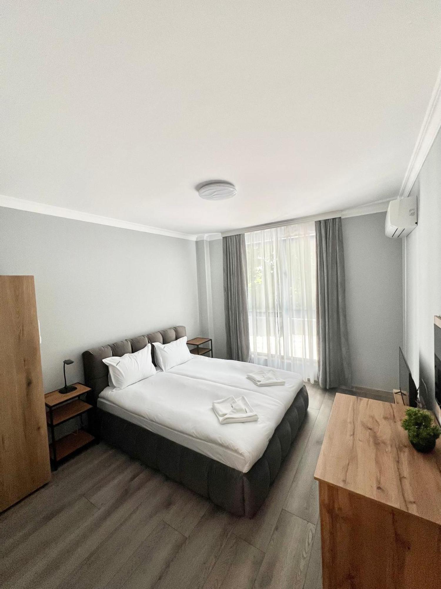 Green Park Apartments And Rooms For Guests Asenovgrad Extérieur photo
