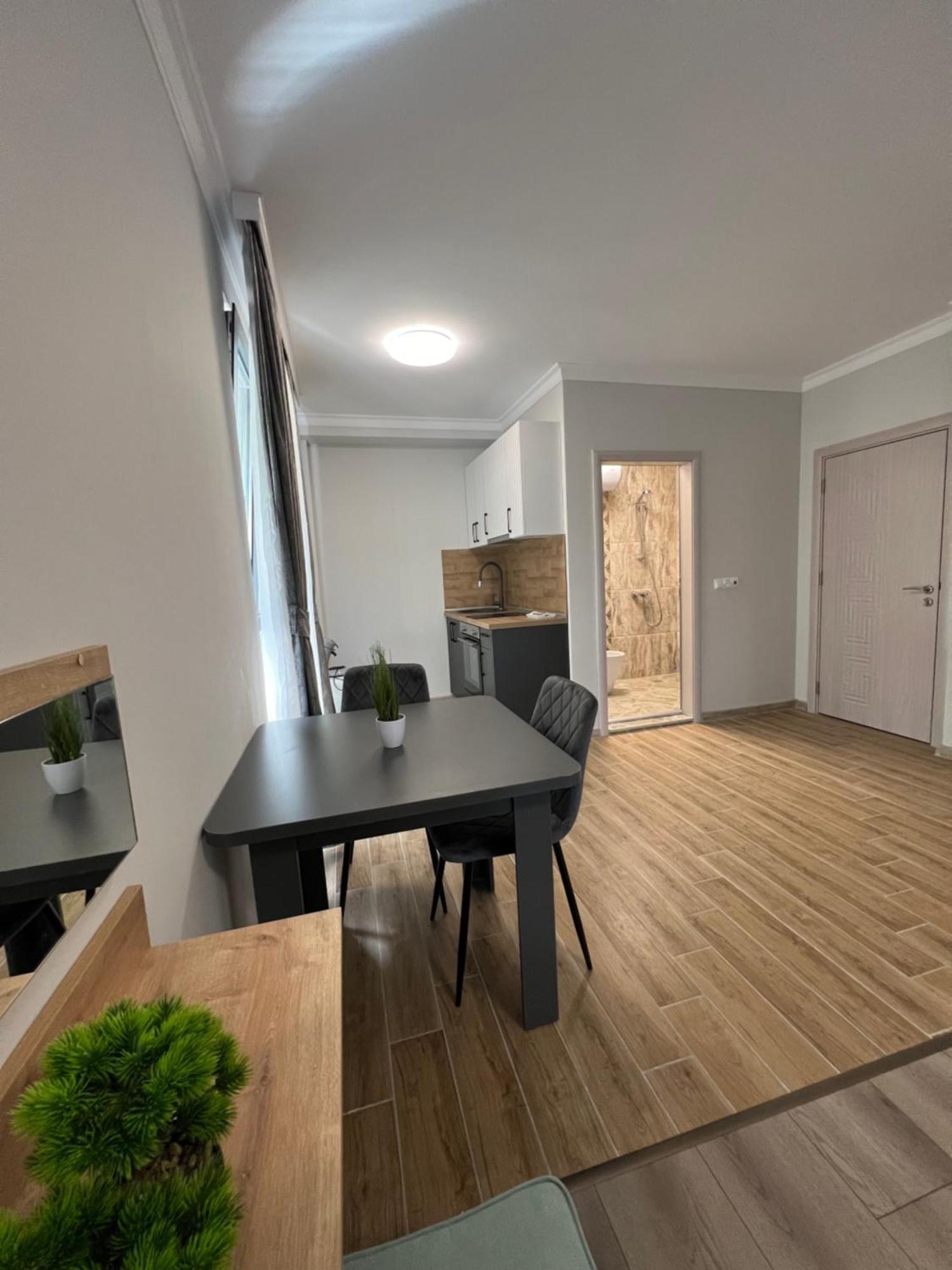 Green Park Apartments And Rooms For Guests Asenovgrad Extérieur photo